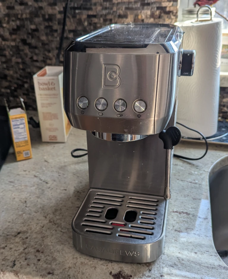 CASABREWS 3700 Essential Espresso Machine 