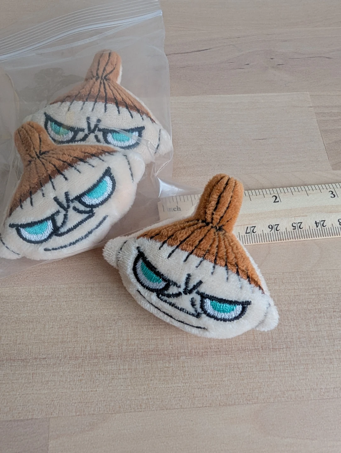 Little My Moomin Plush Badge Pin badge new - photo 4