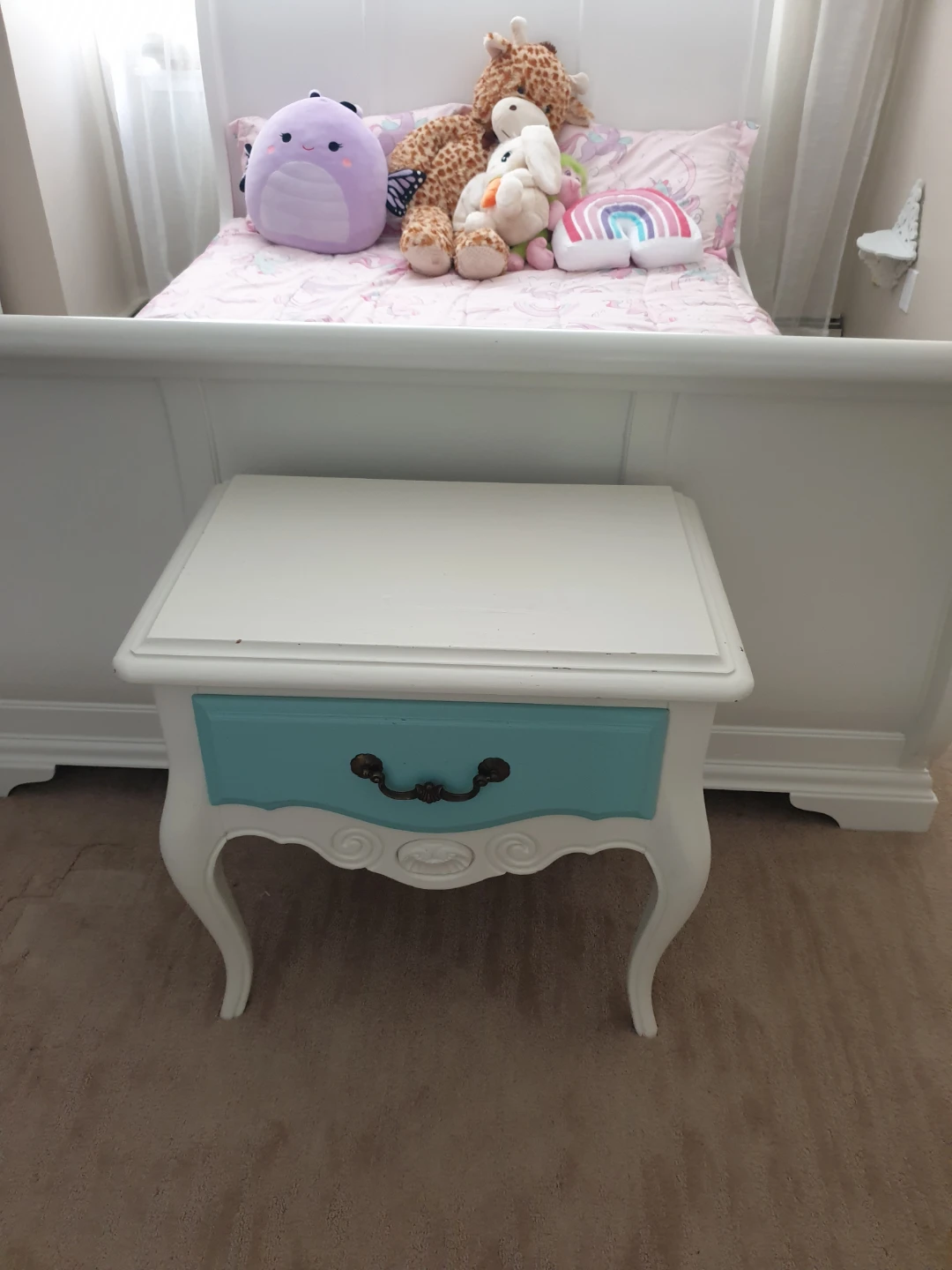 Queen bed frame - photo 3