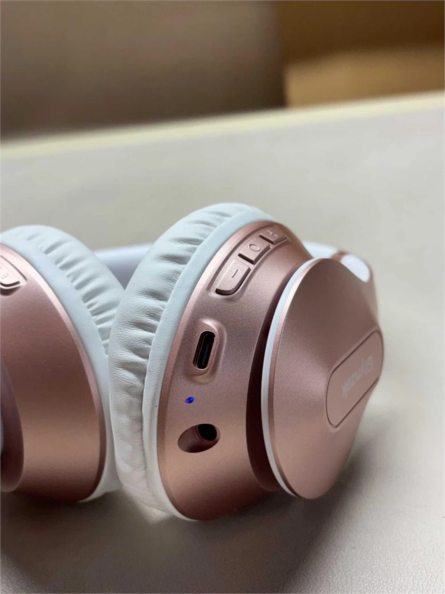 Rose Gold WH-207A Wireless Headphones with 65 Hours Playtime - photo 4