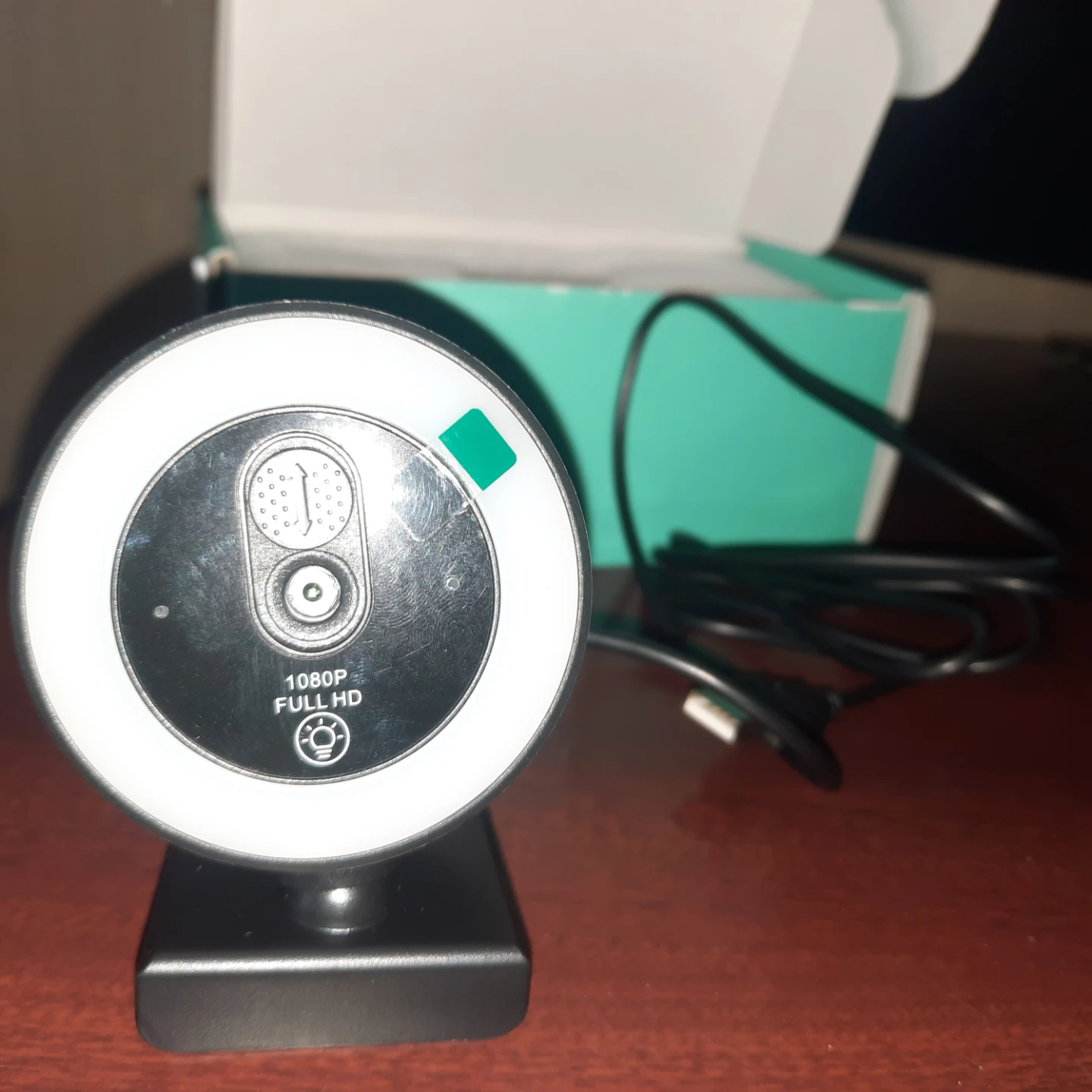 1080p Full HD Webcam with Ring Light and Tripod
