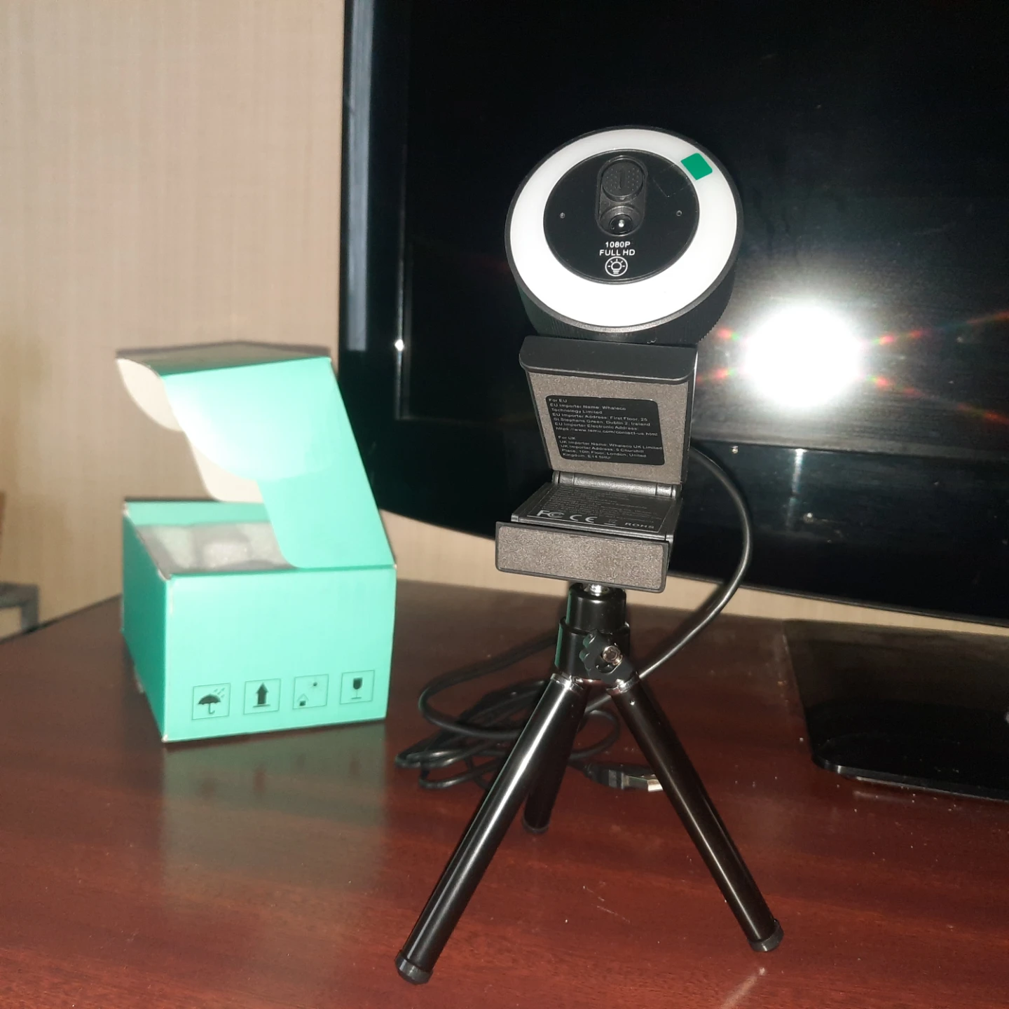 1080p Full HD Webcam with Ring Light and Tripod - photo 2