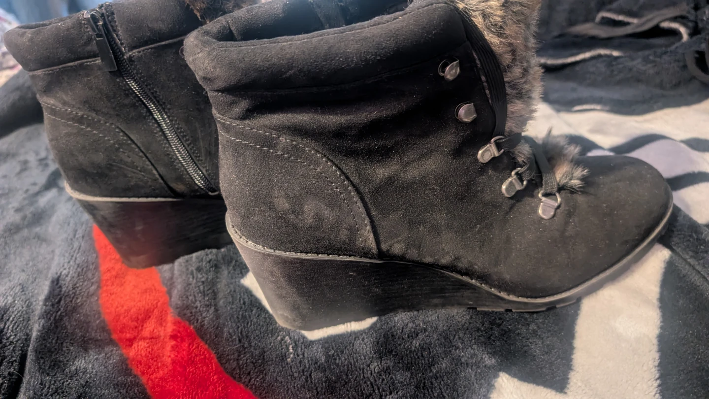 Torrid Black Faux Fur Wedge Ankle Boots - photo 2