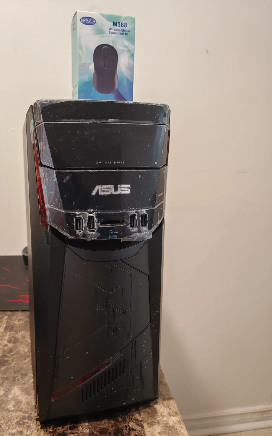 Asus Desktop i5 7Gen, 2TB Ssd's, 16GB Ram + A Mouse