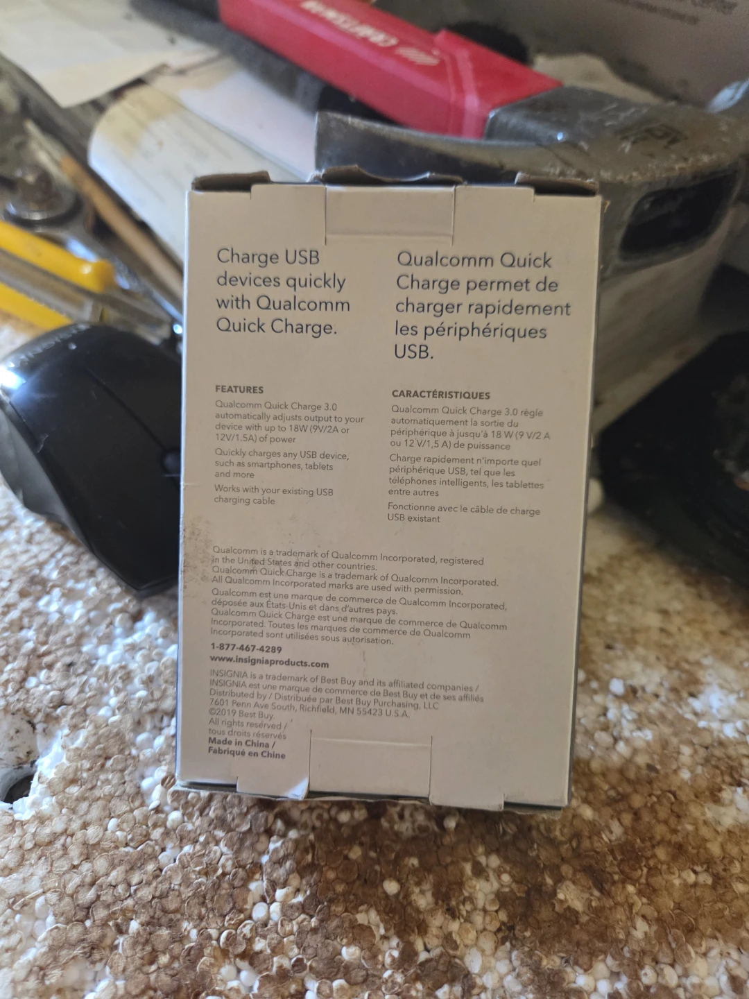 Insignia Fast-Charge USB Wall Charger - photo 2