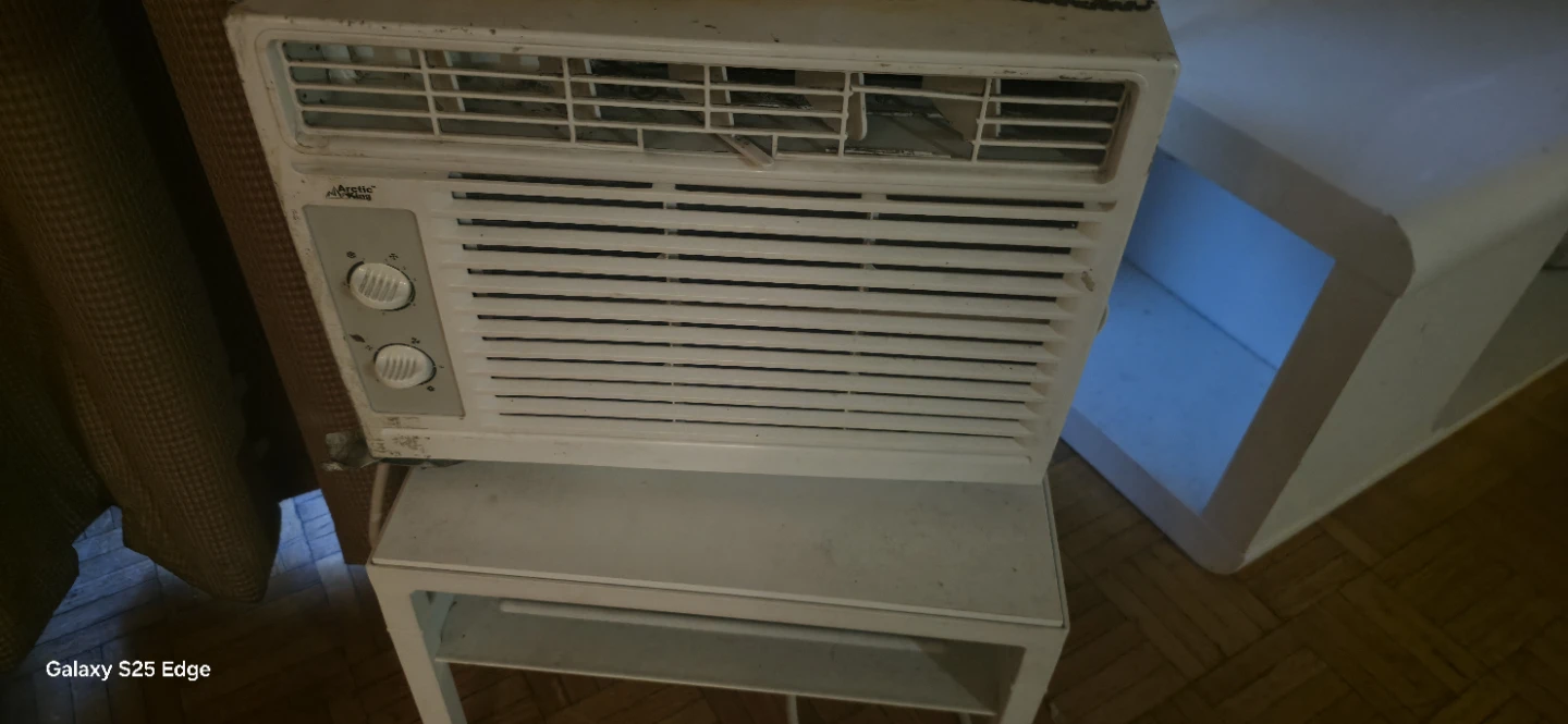 Artic king window ac