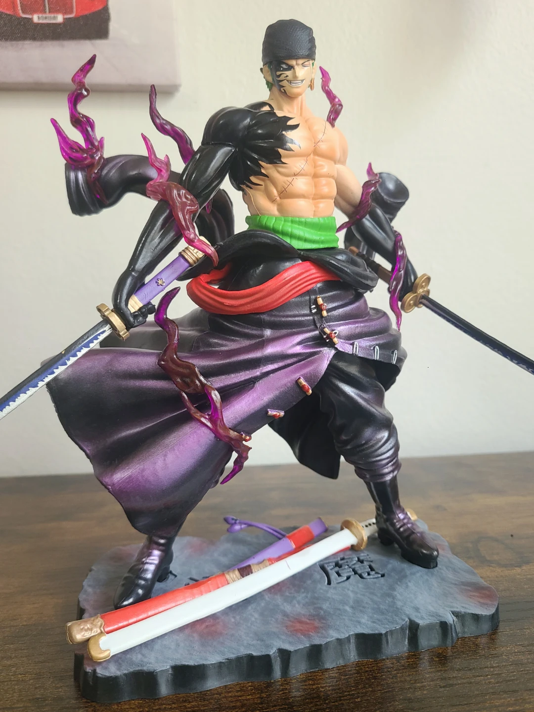 One Piece Roronoa Zoro Figure - photo 4