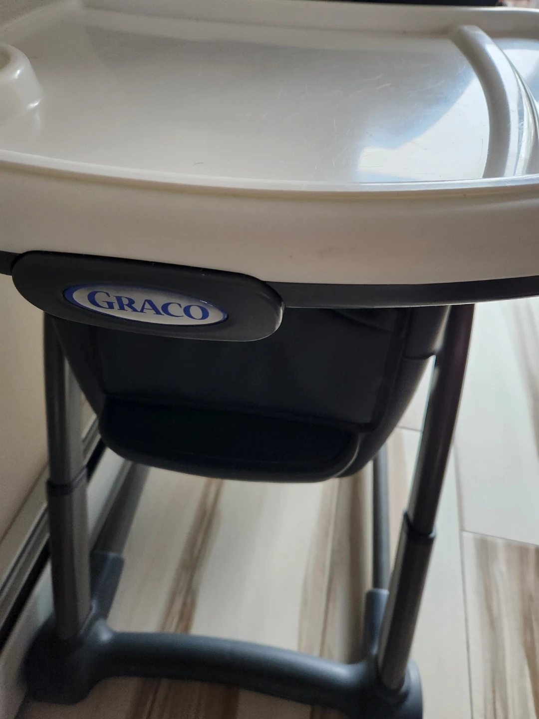 Graco High Chair - photo 2