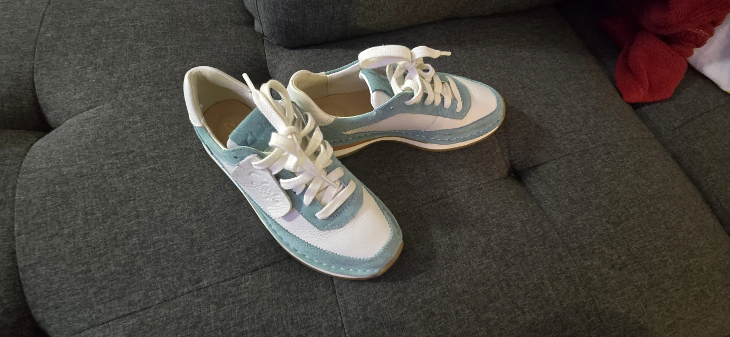 Clarks Sneakers - White & Teal Suede Leather