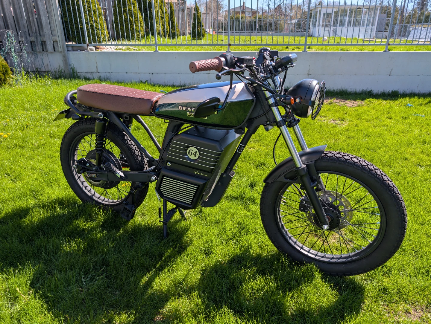 Beachman 64 electric bike