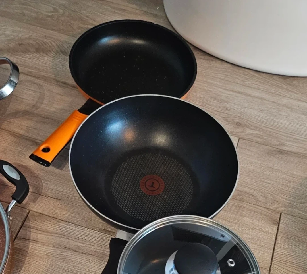Frying pan + wok