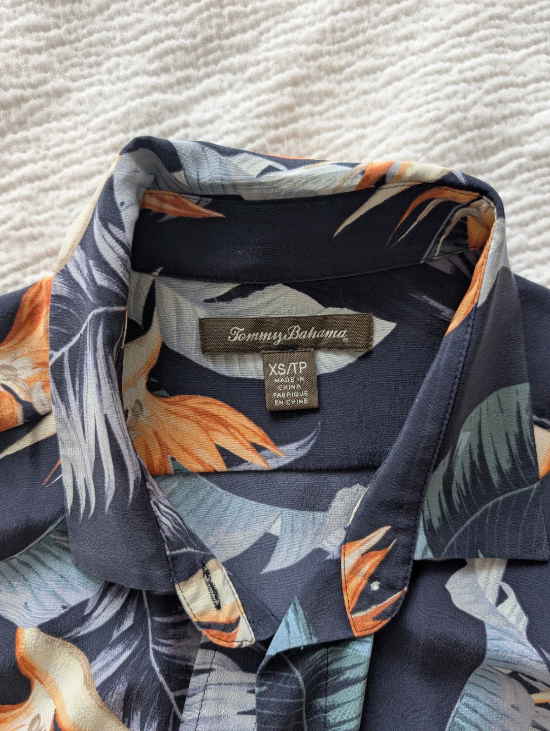 Tommy Bahama women's Floral Silk Shirt - photo 3