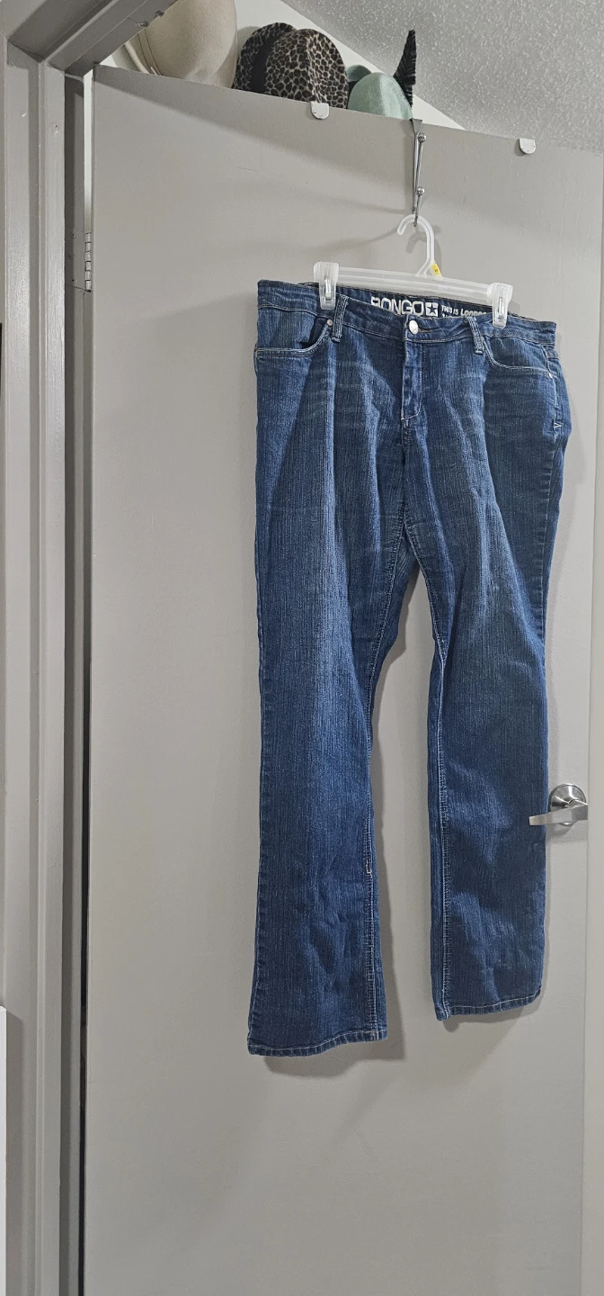 Bongo Women's Low Rise Skinny Fit Jeans - Size 15🌱