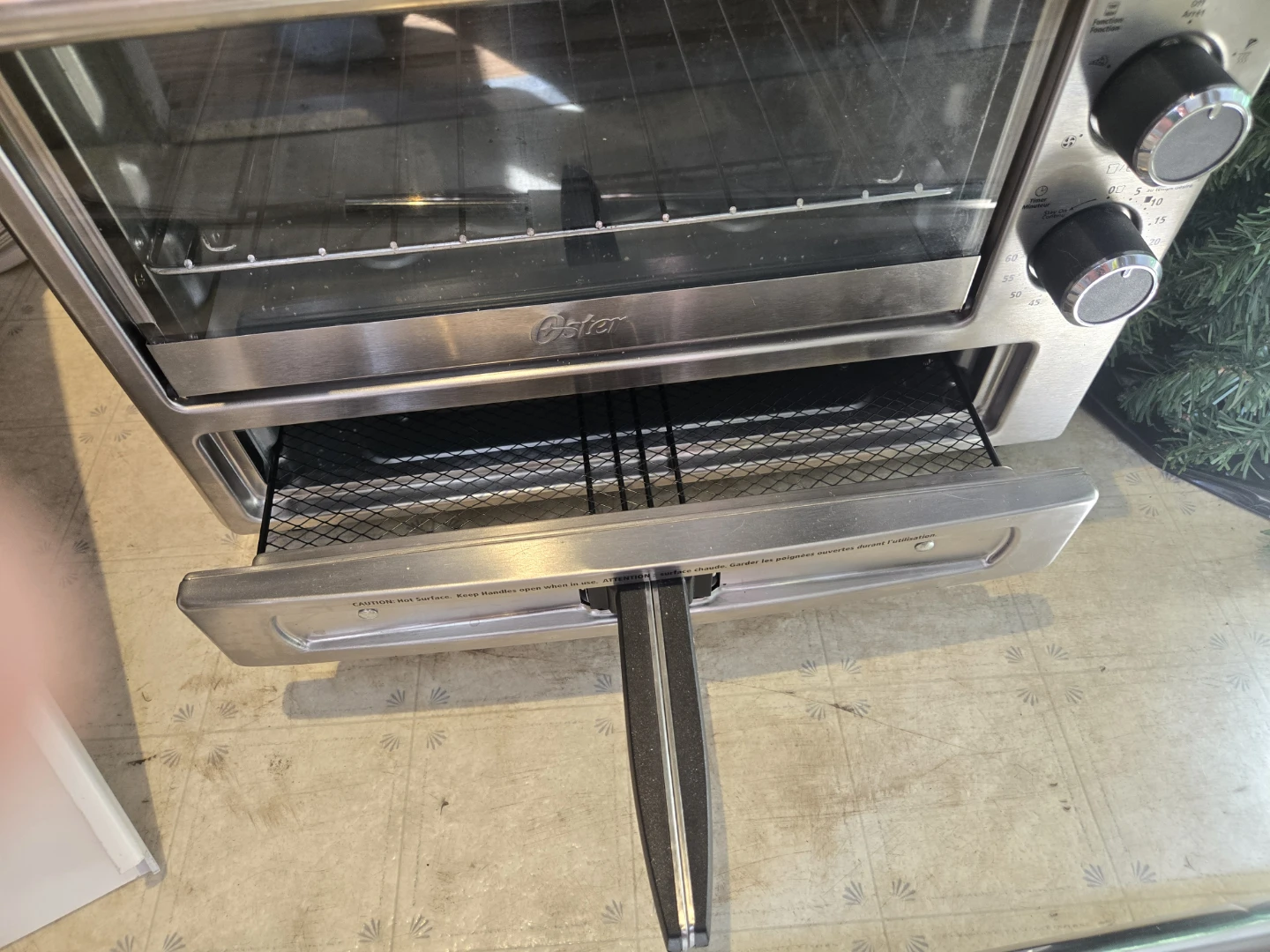 Oster® Convection Oven with Pizza Drawer. - photo 4