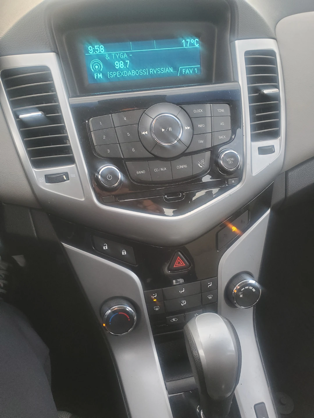 Chevrolet Cruze Sedan - photo 3