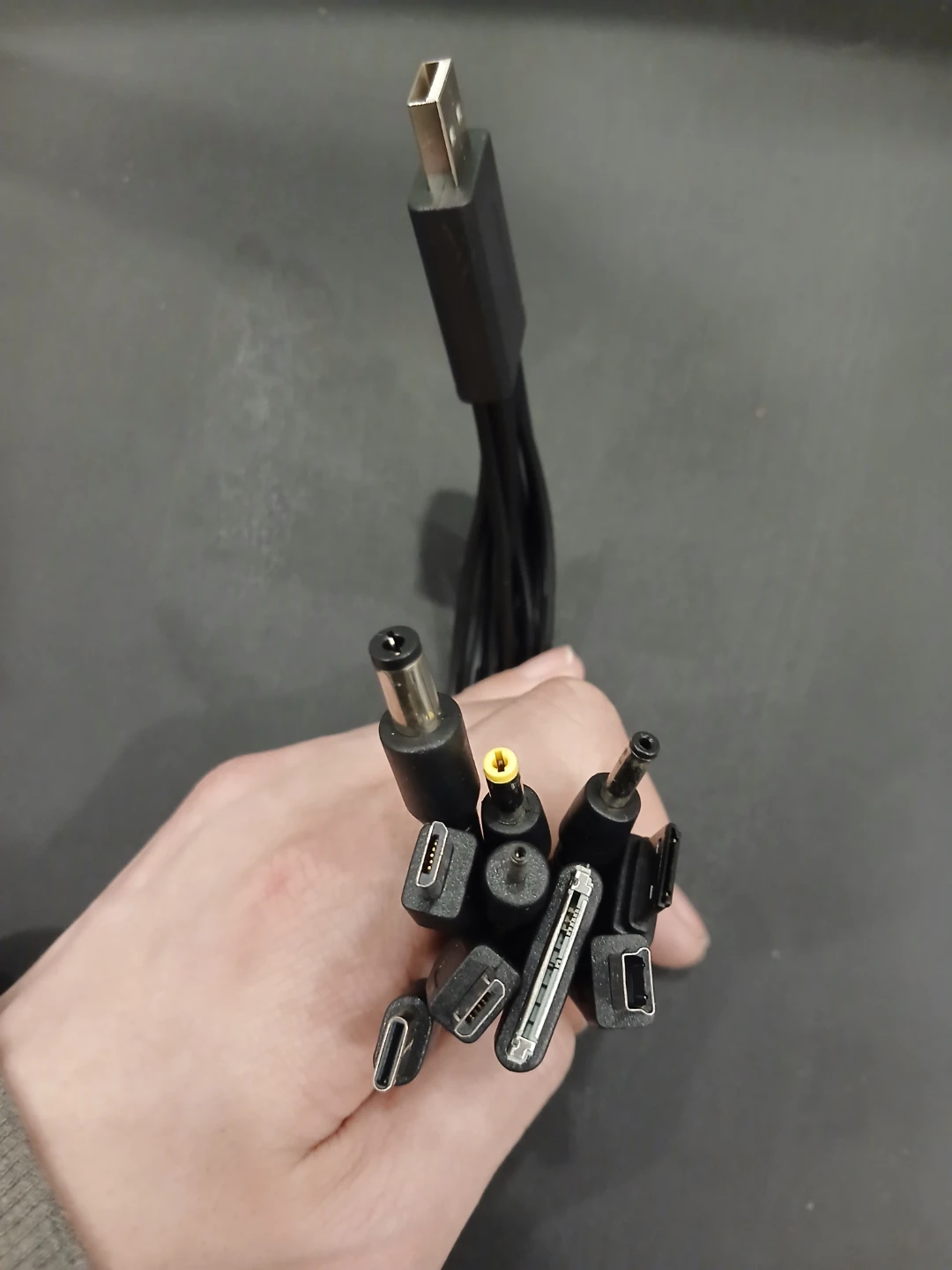 USB Multi-Connector Charging Cable (10 Assorted Charging Tips) - photo 3