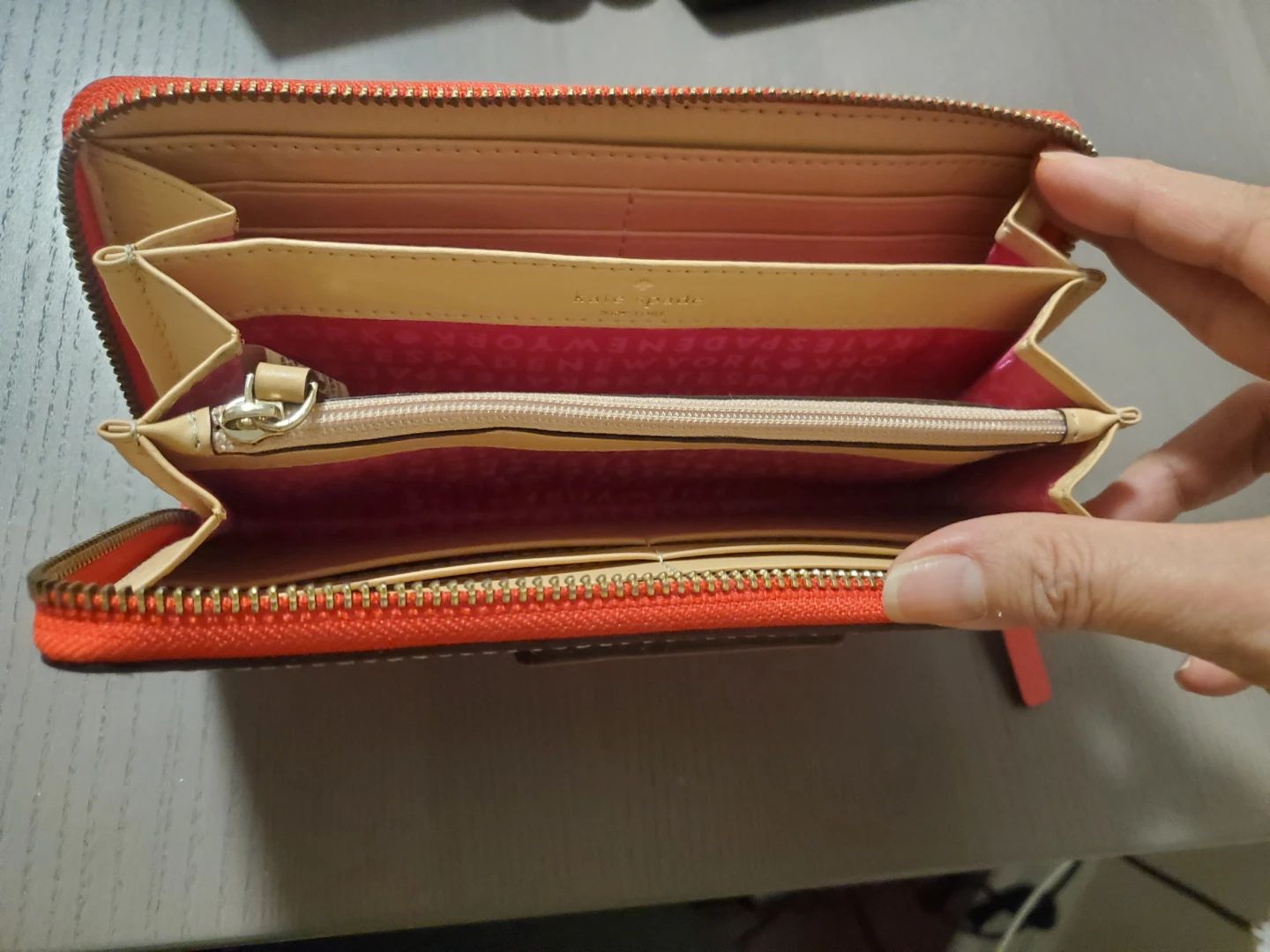 Kate Spade Wallet - Orange Leather Zip Around - photo 2