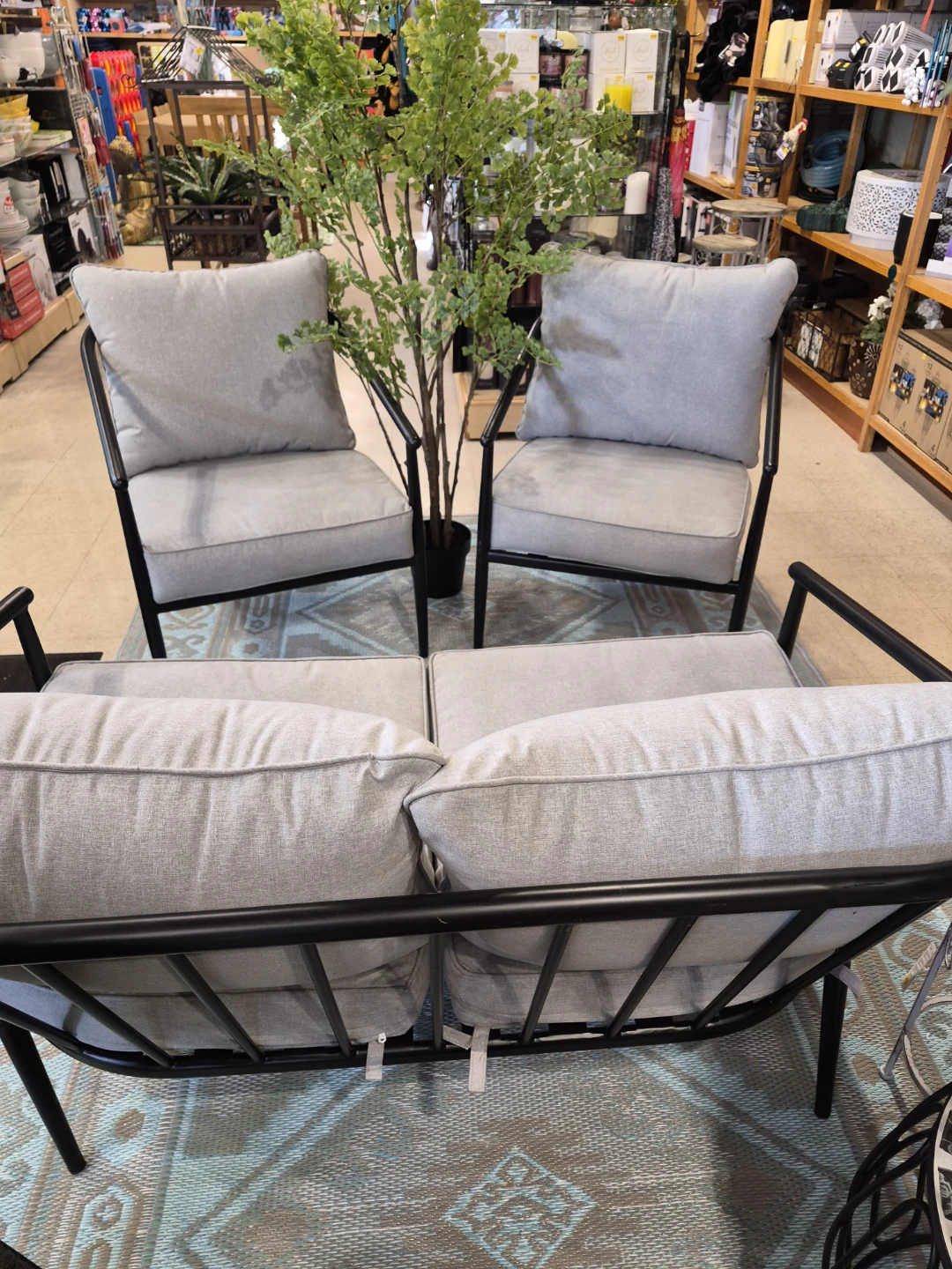 New 3 piece Gray Outdoor Patio Furniture Set with cushions - photo 2