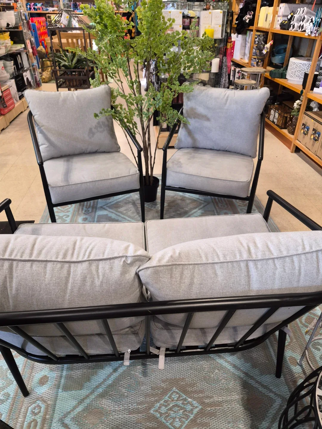 New 3 piece Gray Outdoor Patio Furniture Set with cushions - photo 2