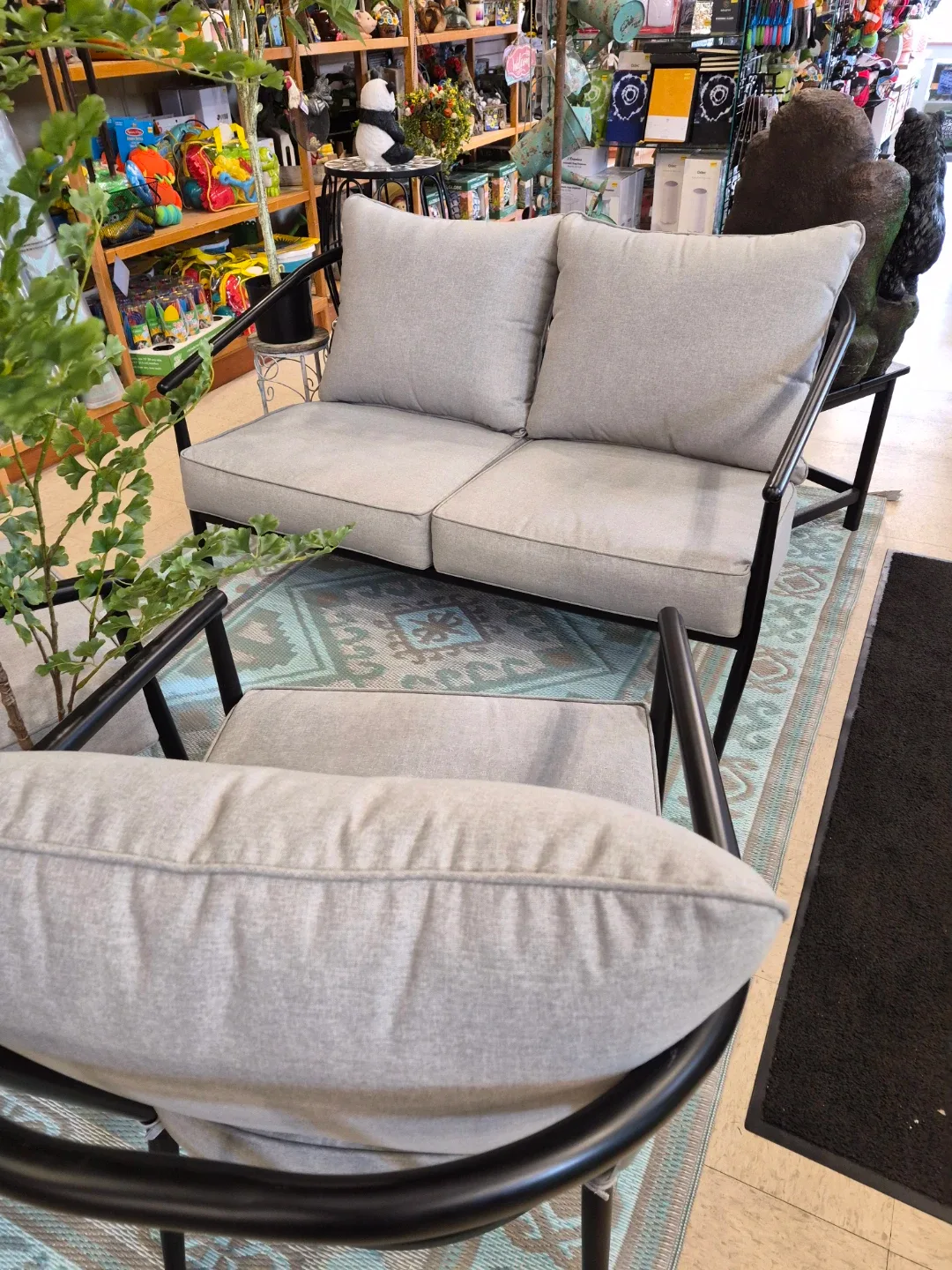 New 3 piece Gray Outdoor Patio Furniture Set with cushions - photo 3