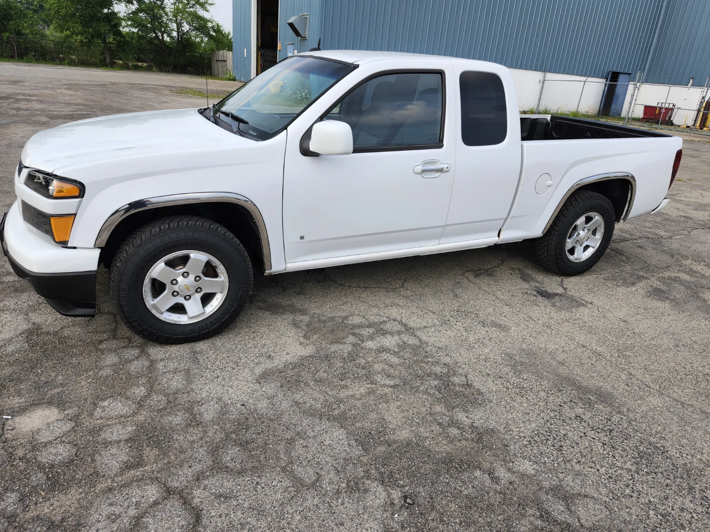 2009 chevy colorado - photo 2