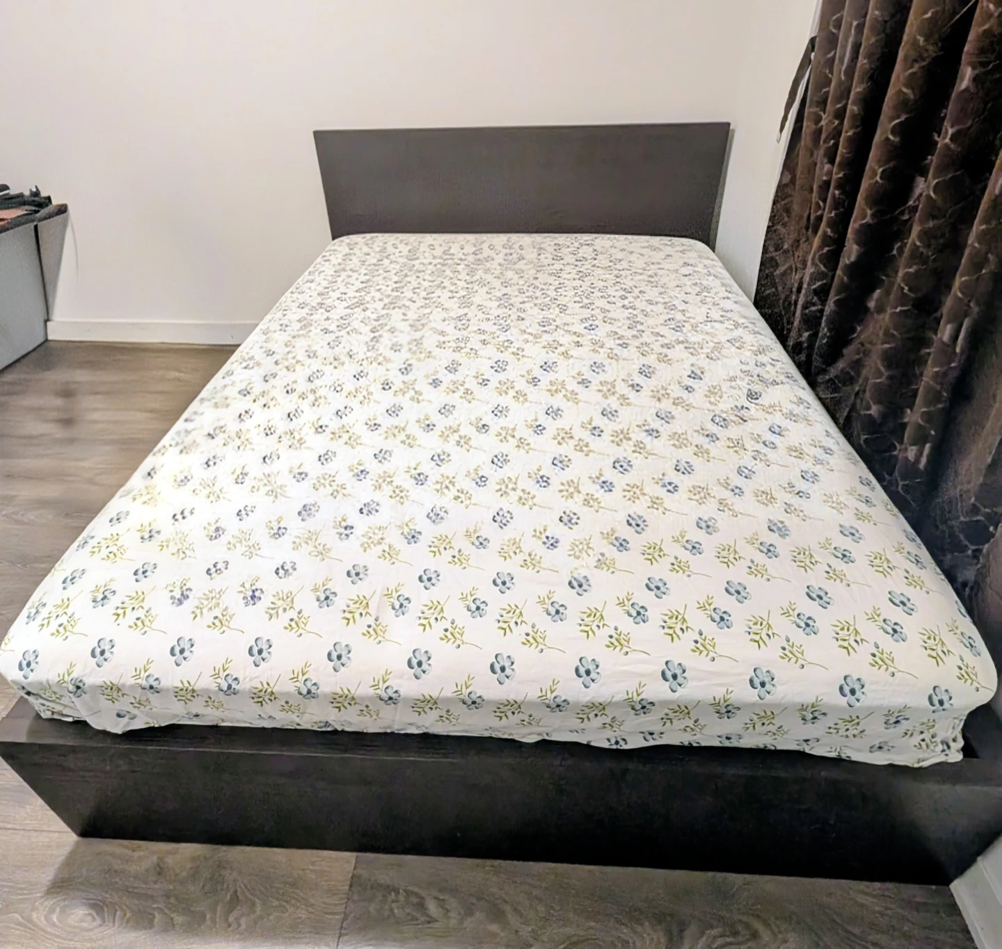 Queen size mattress. - photo 3