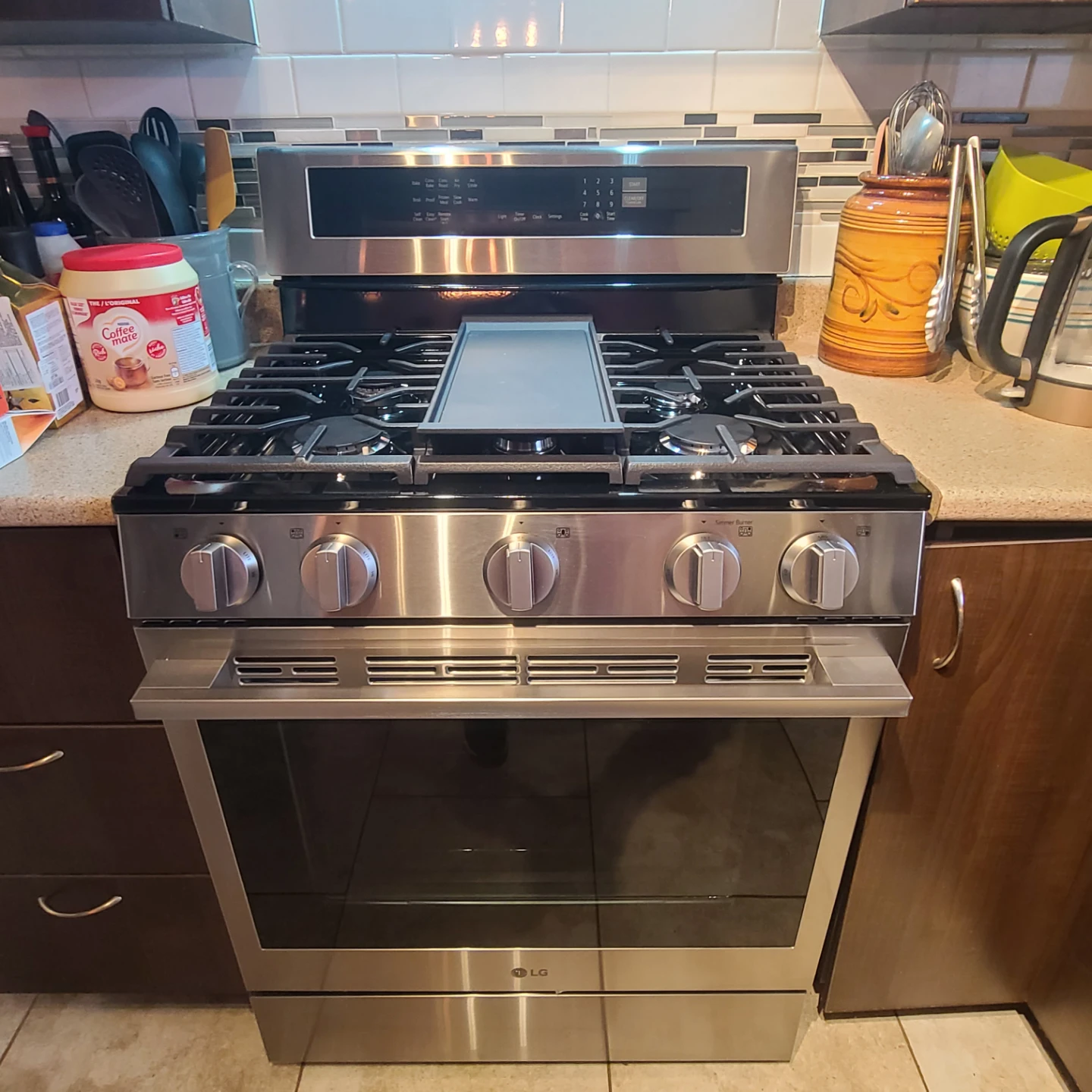 LG Stainless Steel Gas Range with Griddle