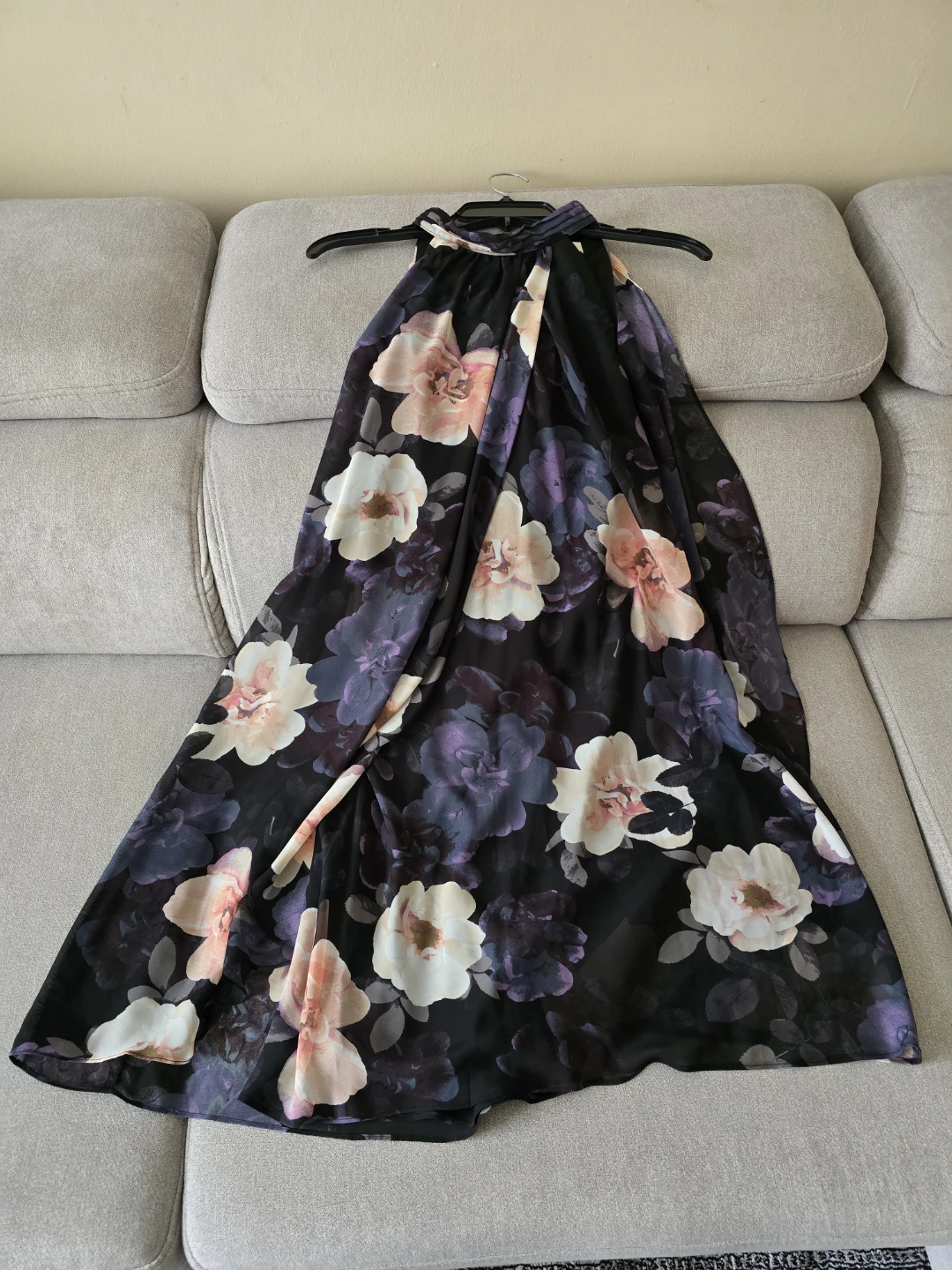 Laura Floral Maxi Dress Size 8