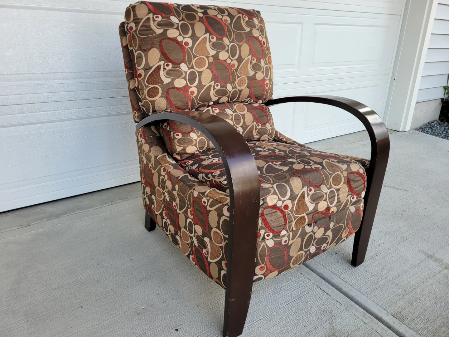 Mid-Century Modern Style Push-Back Recliner Chair. - photo 2
