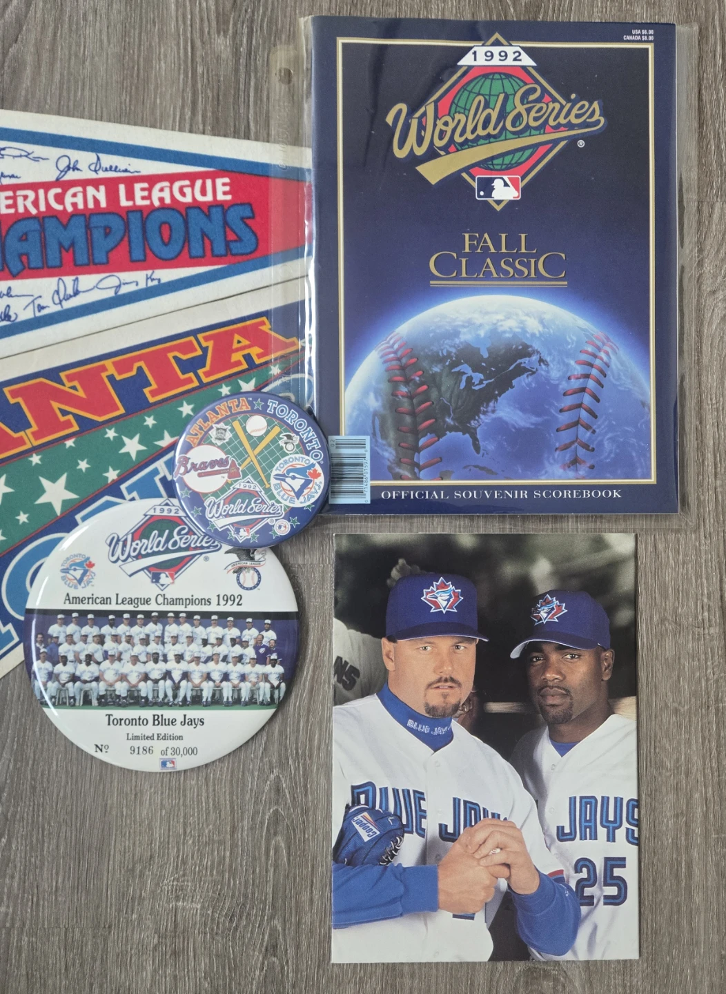 1992 Toronto Blue Jays World Series Memorabilia Lot - photo 3