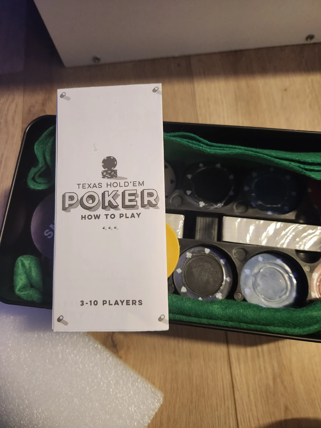Texas Hold'em Poker Set with Tin Case - photo 3