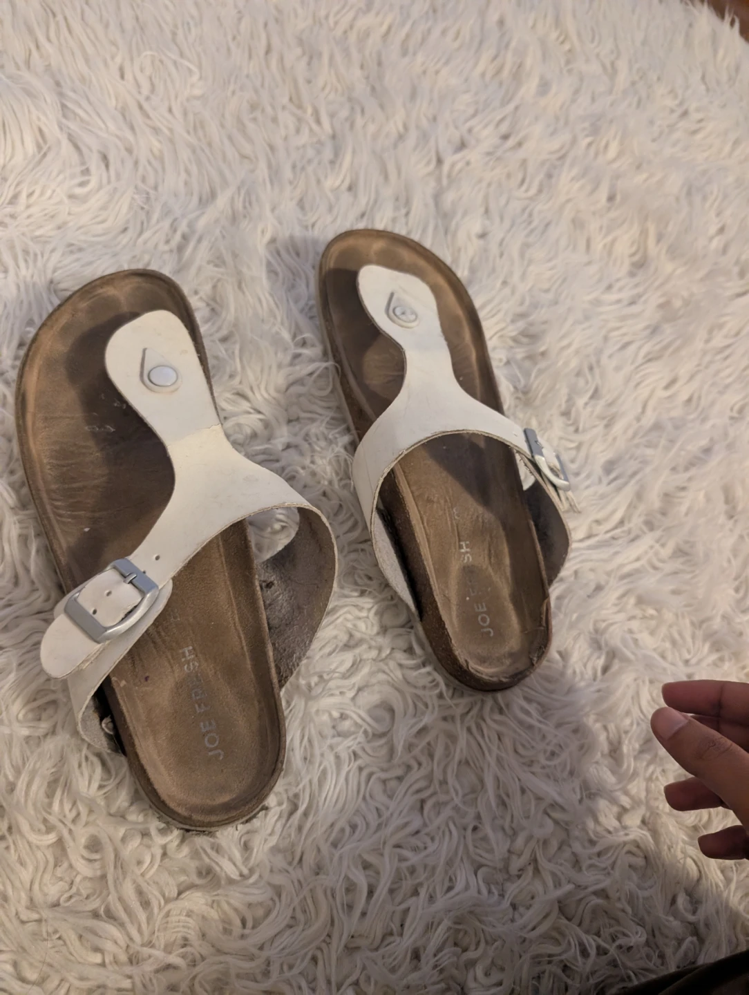 Joe Fresh White Thong Sandals - photo 3