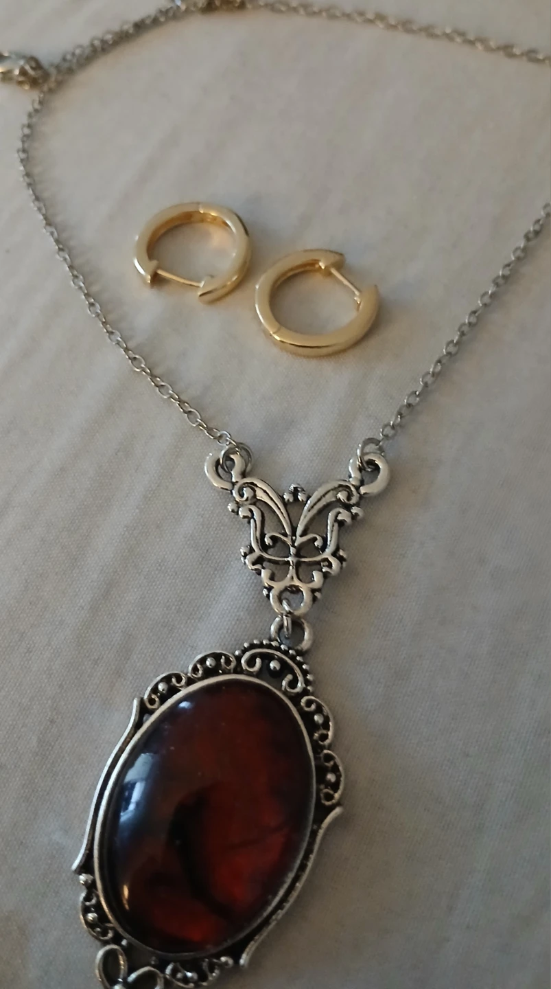 Silver Tone Pendant Necklace with Amber Stone and earrings - photo 2