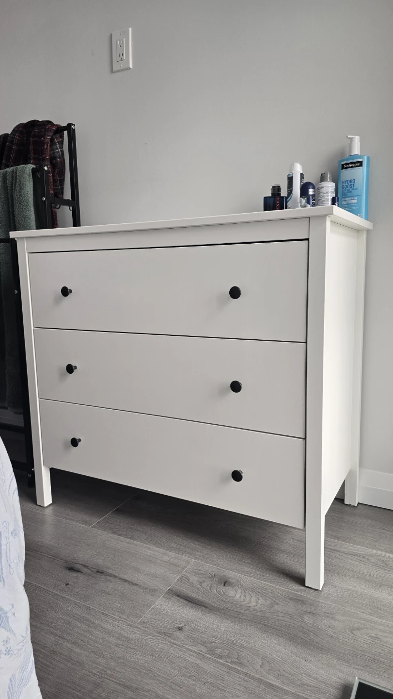 IKEA HEMNES 3-Drawer Dresser - White