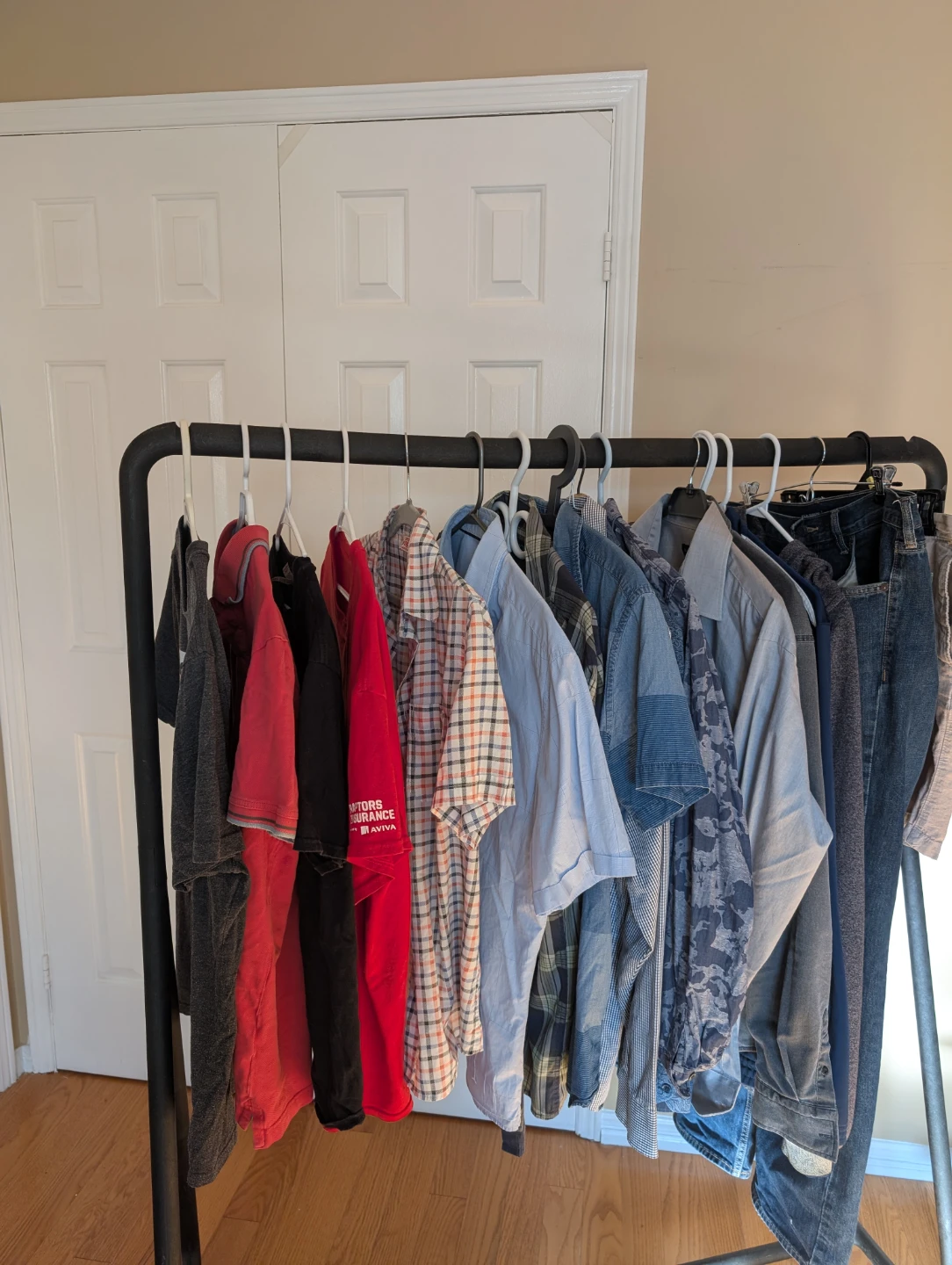 Men's Clothing Bundle size L - 17 items