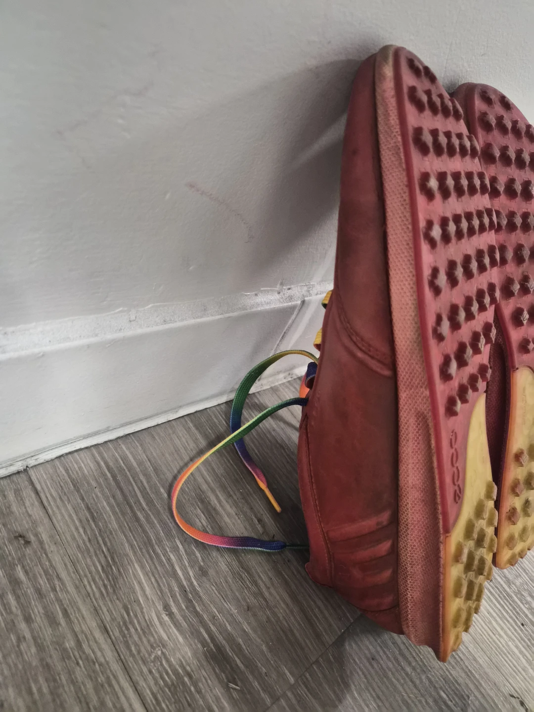 ECCO Red Leather Shoes with Rainbow Laces - photo 4