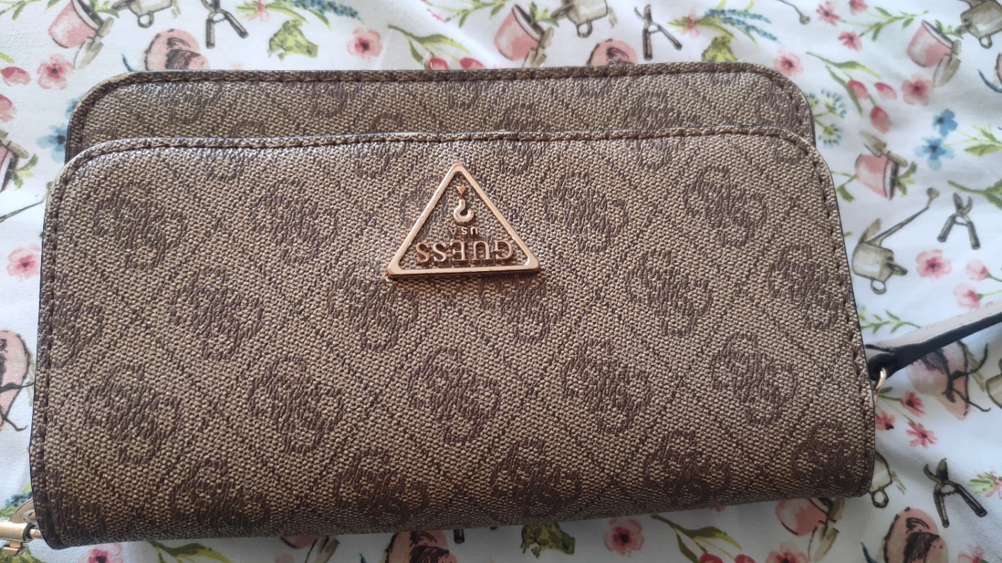 Guess Wallet Clutch
