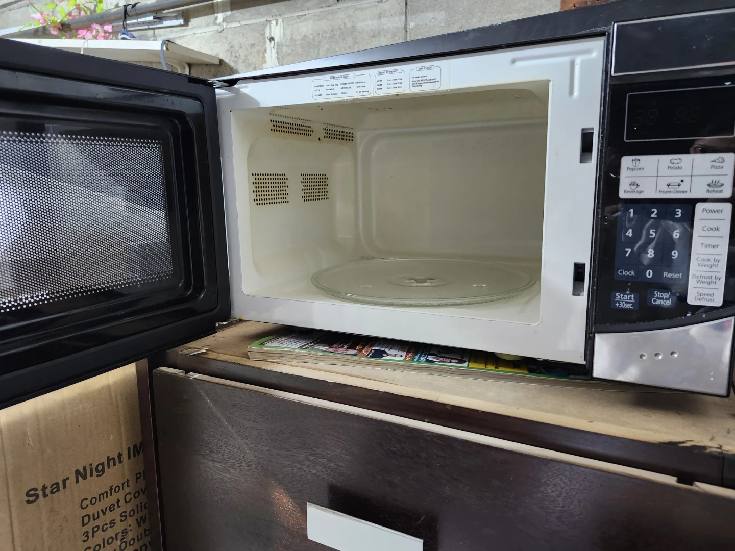 RCA Microwave