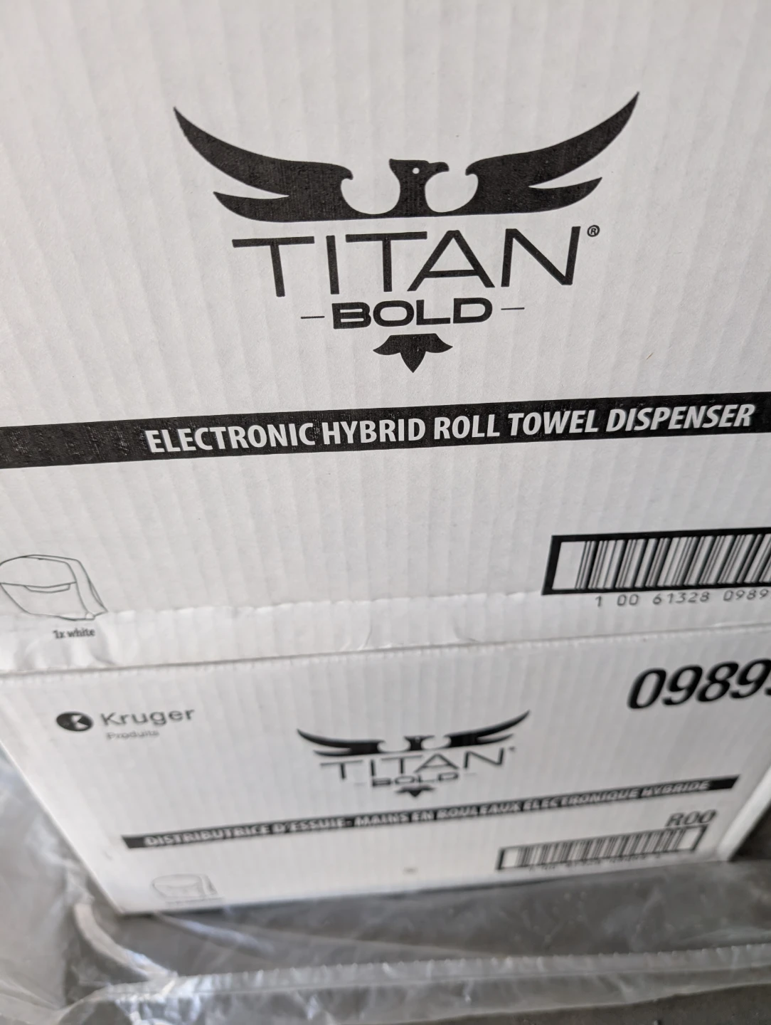 Titan Bold Electronic Hybrid Roll Towel Dispenser - photo 2