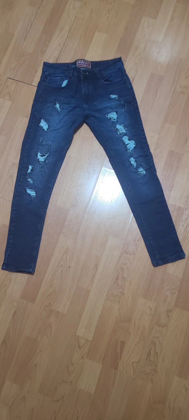 Men's Distressed Skinny Jeans