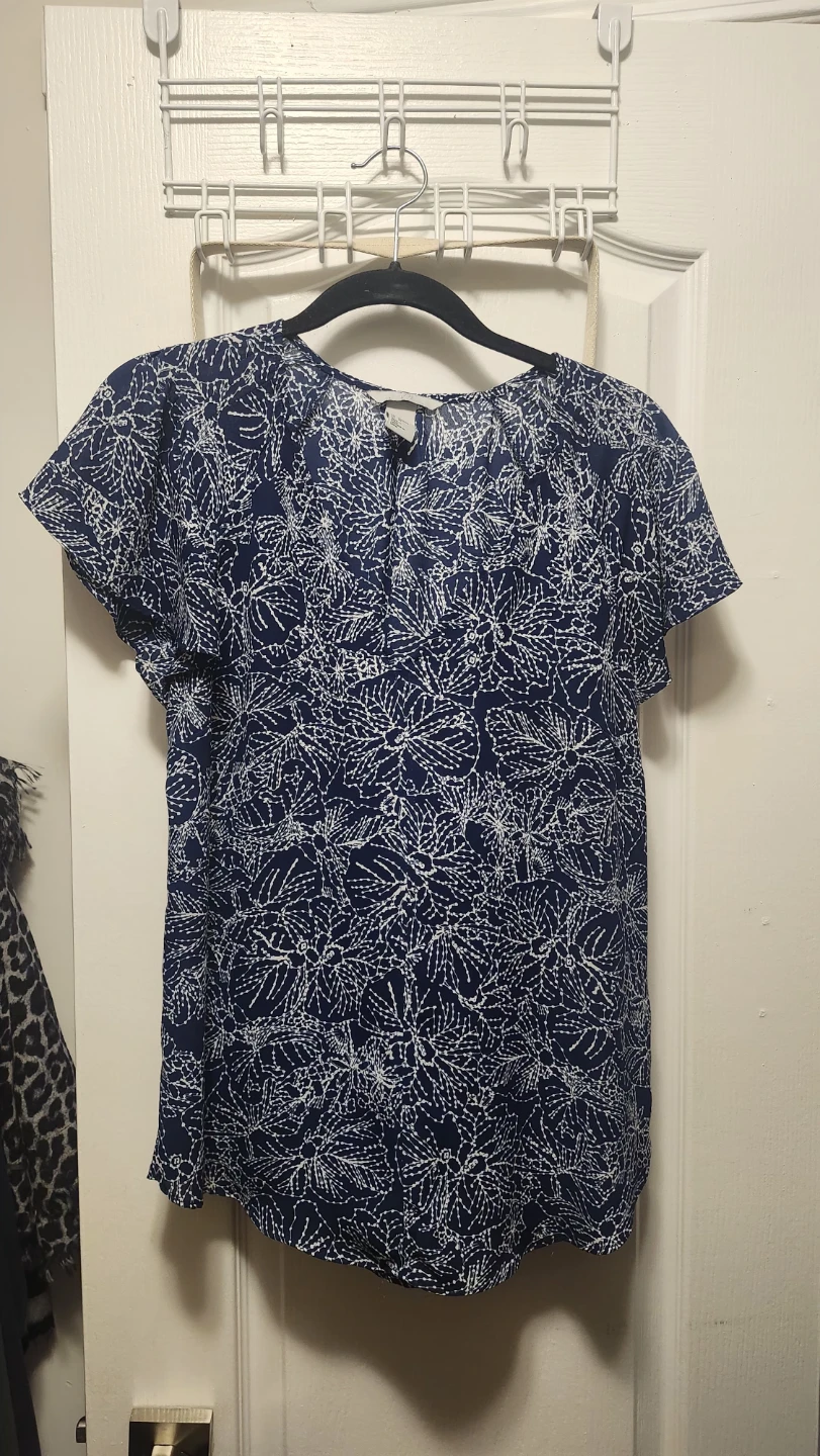 H&M Women's Blue Floral Print Blouse - Size 10