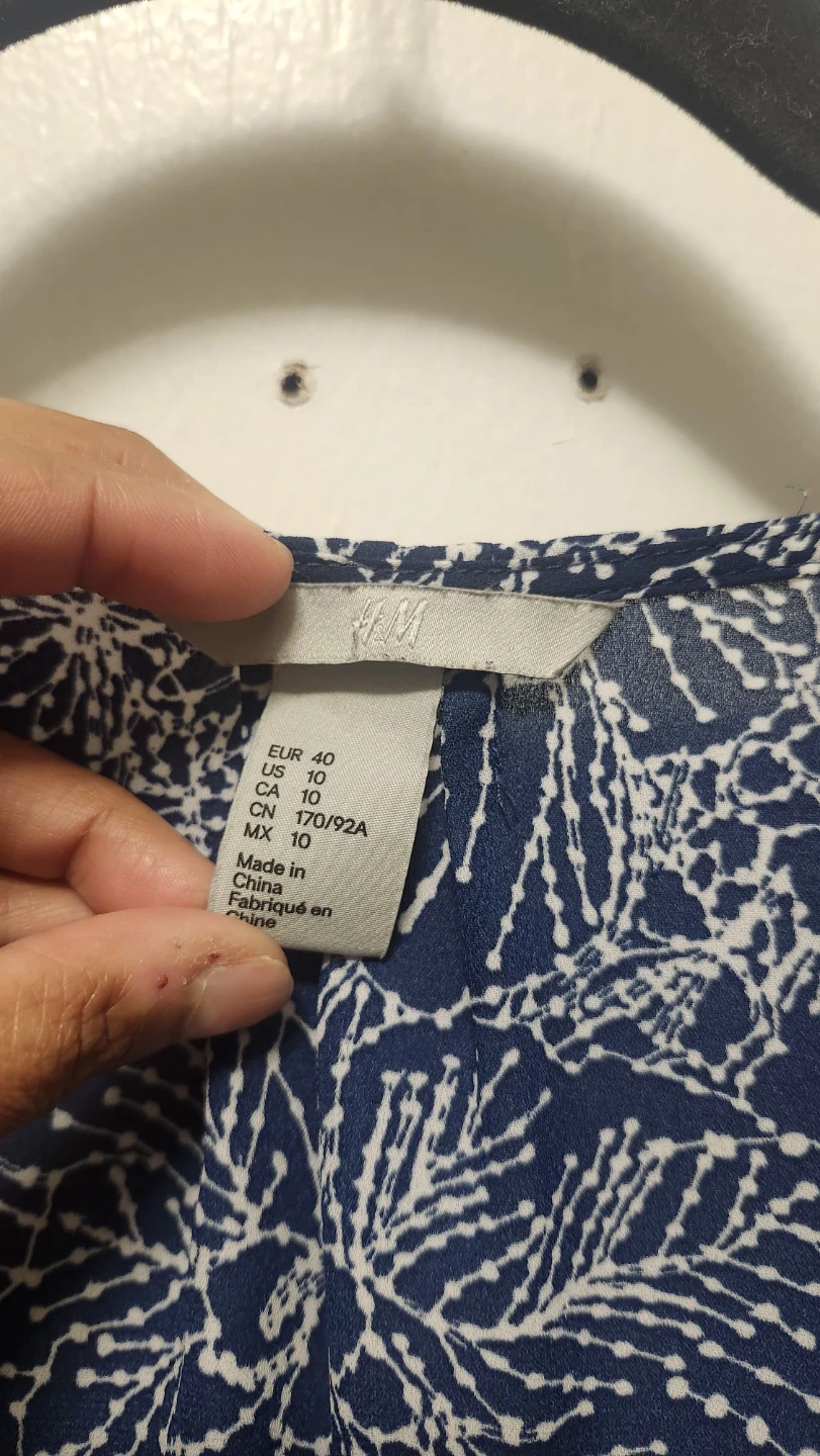 H&M Women's Blue Floral Print Blouse - Size 10 - photo 4