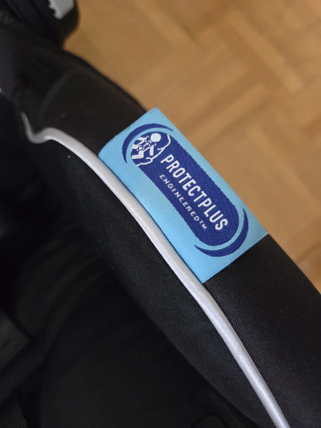 Graco SnugRide 35 Infant Car Seat - photo 2