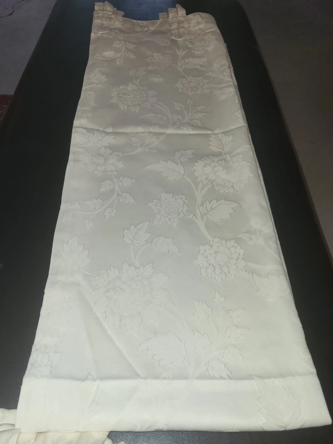 Beautiful, Handmade, lvory coloured Drapes Set. - photo 3