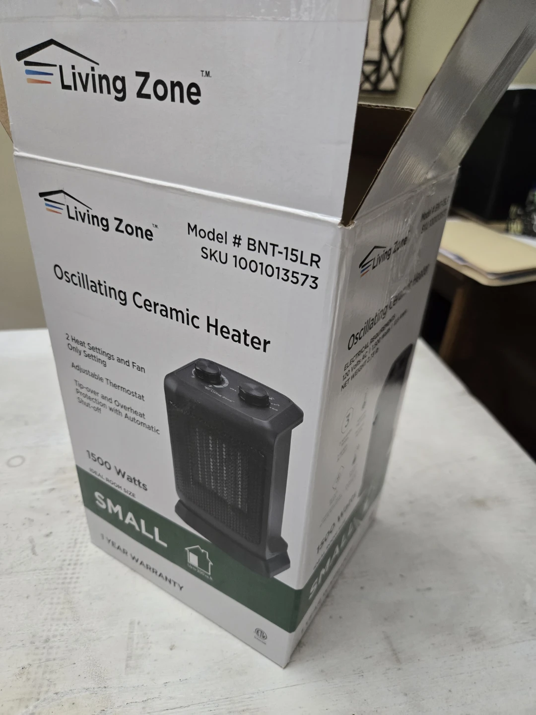 Living Zone Oscillating Ceramic Heater - photo 2