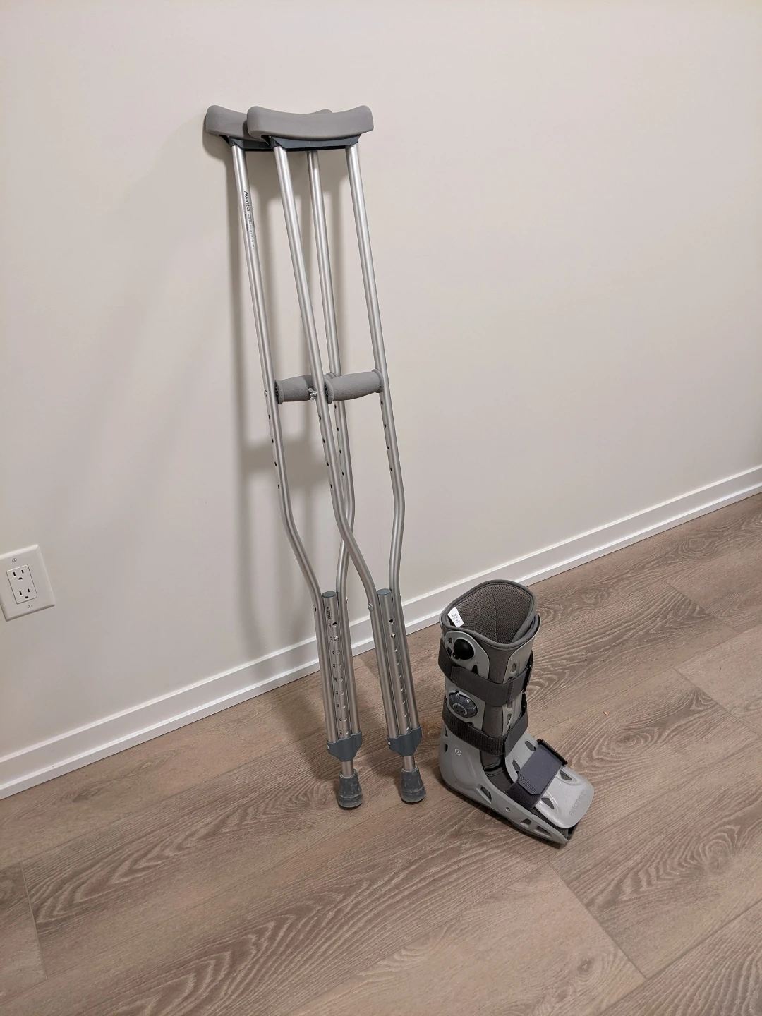 Adjustable Crutches and Walking Boot