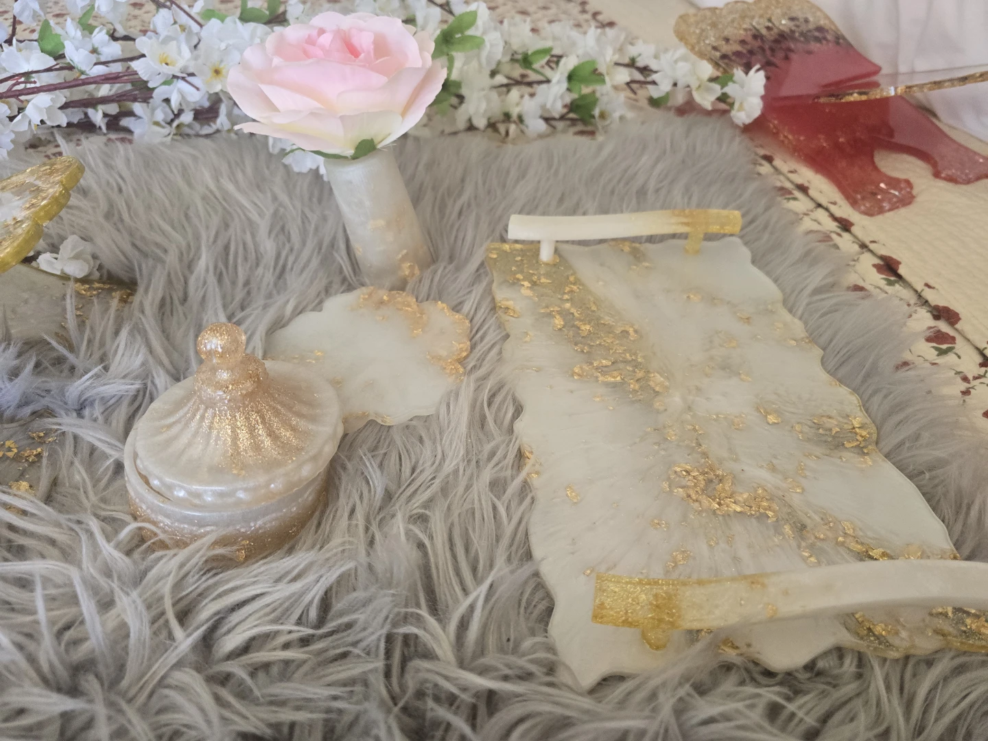 Resin book Stand with Decorative Set - photo 4