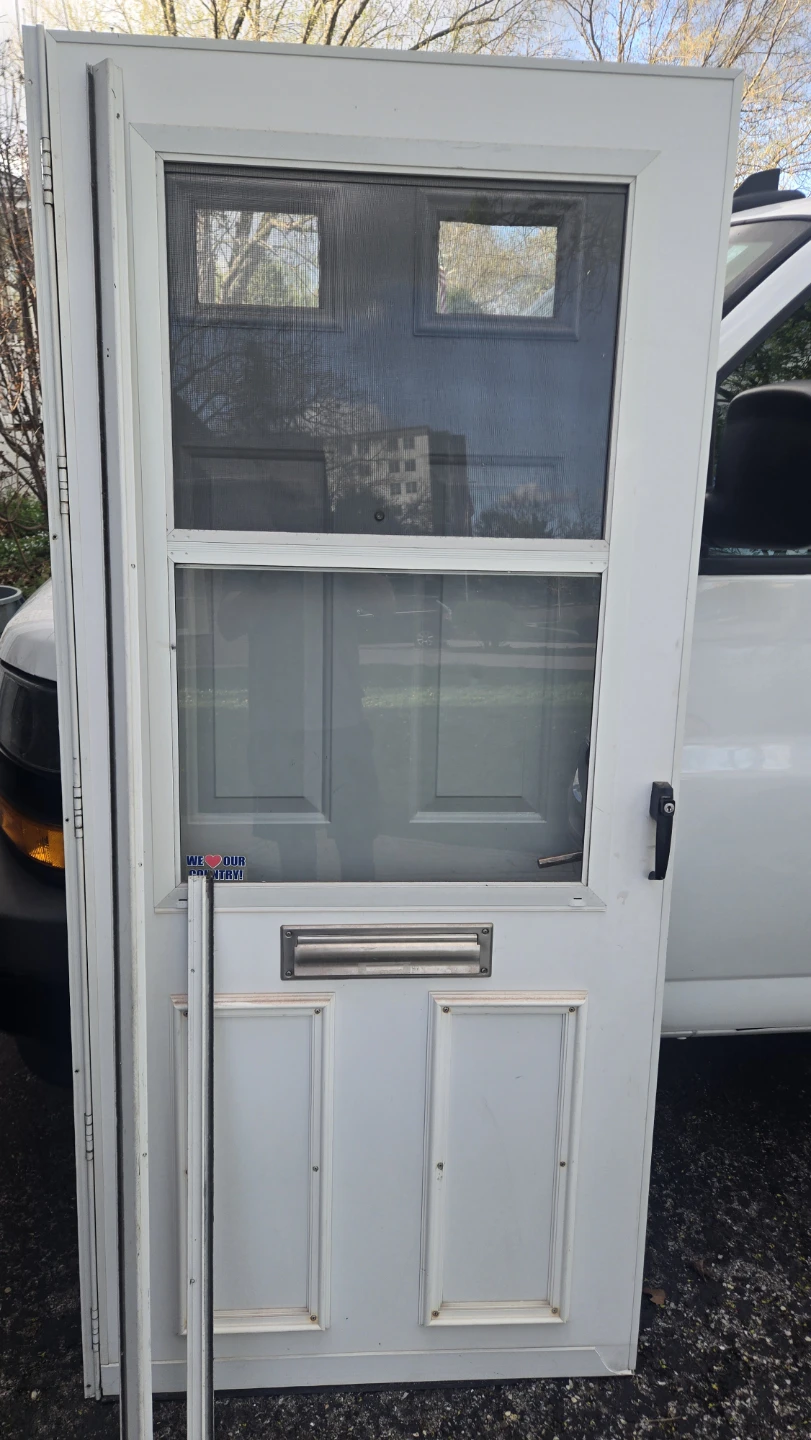 36 inxh metal door and White Screen Door with Mail slot - photo 2