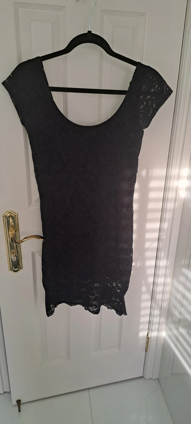 Black lace dress - photo 5
