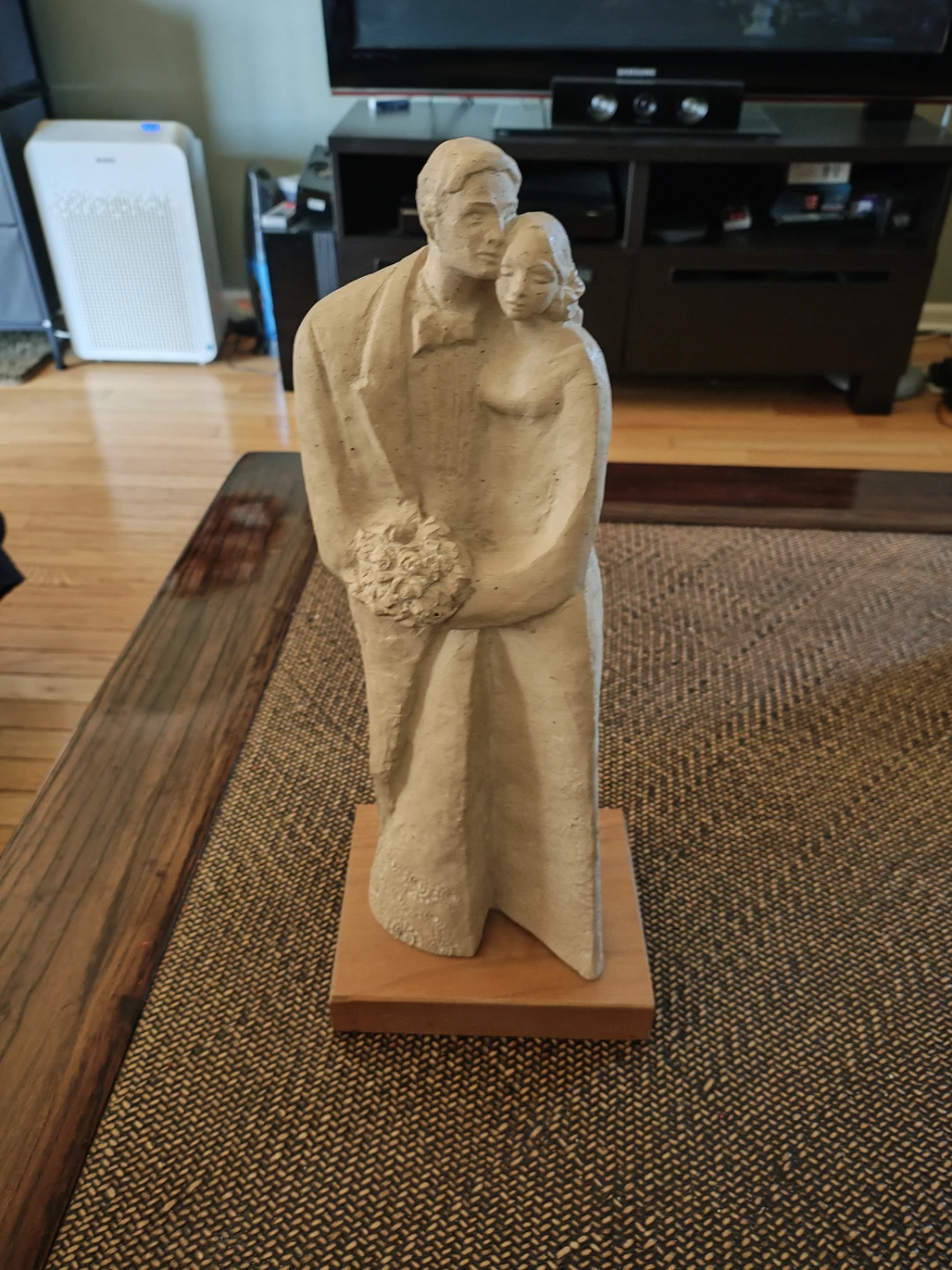 vintage 1978 "Happily Ever After" sculpture